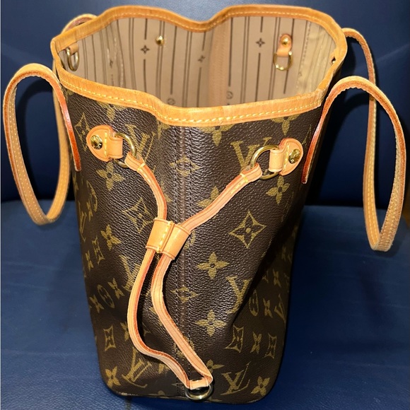 COPY - LOUIS VUITTON Monogram Canvas Neverfull MM Brown Tote Bag (Authentic) - Picture 2 of 14